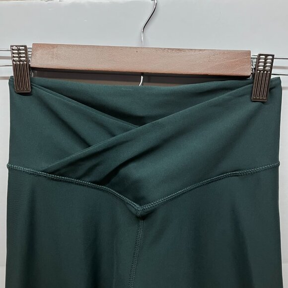 Obsession Womens Dark Green V Cut Butt‎ Lift Scrunch Athletic Leggings Size S - Picture 3 of 5
